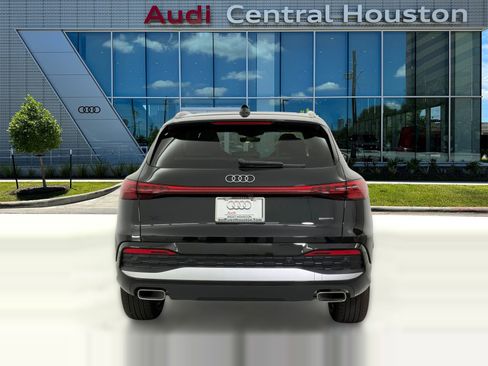 New 2025 Audi Q5 Premium Plus image 10