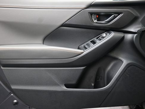 New 2026 Subaru Crosstrek 2.5i Limited w/ Crosstrek Mirror Package image 23