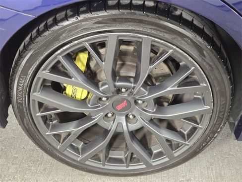 Used 2019 Subaru WRX STI Limited image 9