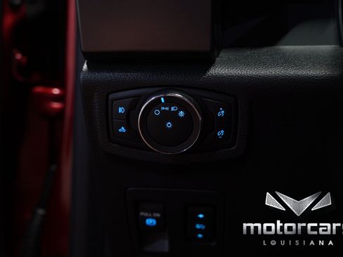 Used 2019 Ford F150 XLT w/ Equipment Group 302A Luxury AWD/4WD image 37
