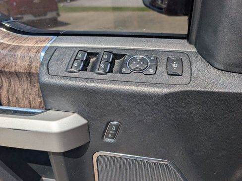 Used 2019 Ford F350 Lariat w/ Tow Technology Bundle AWD/4WD image 33