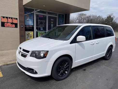 Used 2020 Dodge Grand Caravan GT image 1