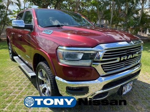 Used 2021 RAM 1500 Laramie AWD/4WD image 1