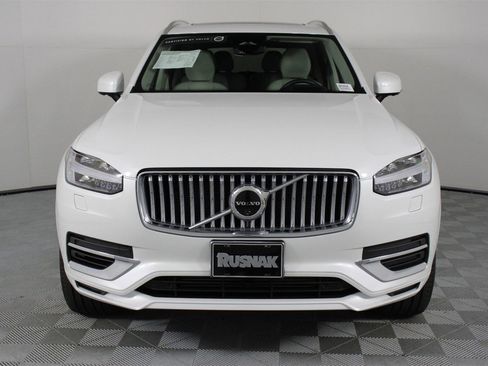 Certified 2024 Volvo XC90 T8 Ultimate w/ Protection Package Premier image 6