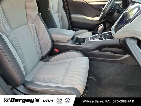 Used 2020 Subaru Outback Premium w/ Popular Package #1 AWD/4WD image 27