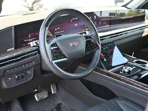 Used 2025 Cadillac Escalade Sport Platinum w/ LPO, Floor Liner Package image 3