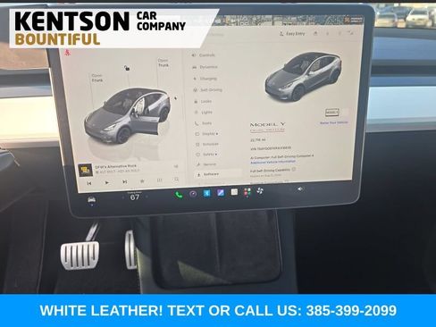 Used 2024 Tesla Model Y Performance AWD/4WD image 4