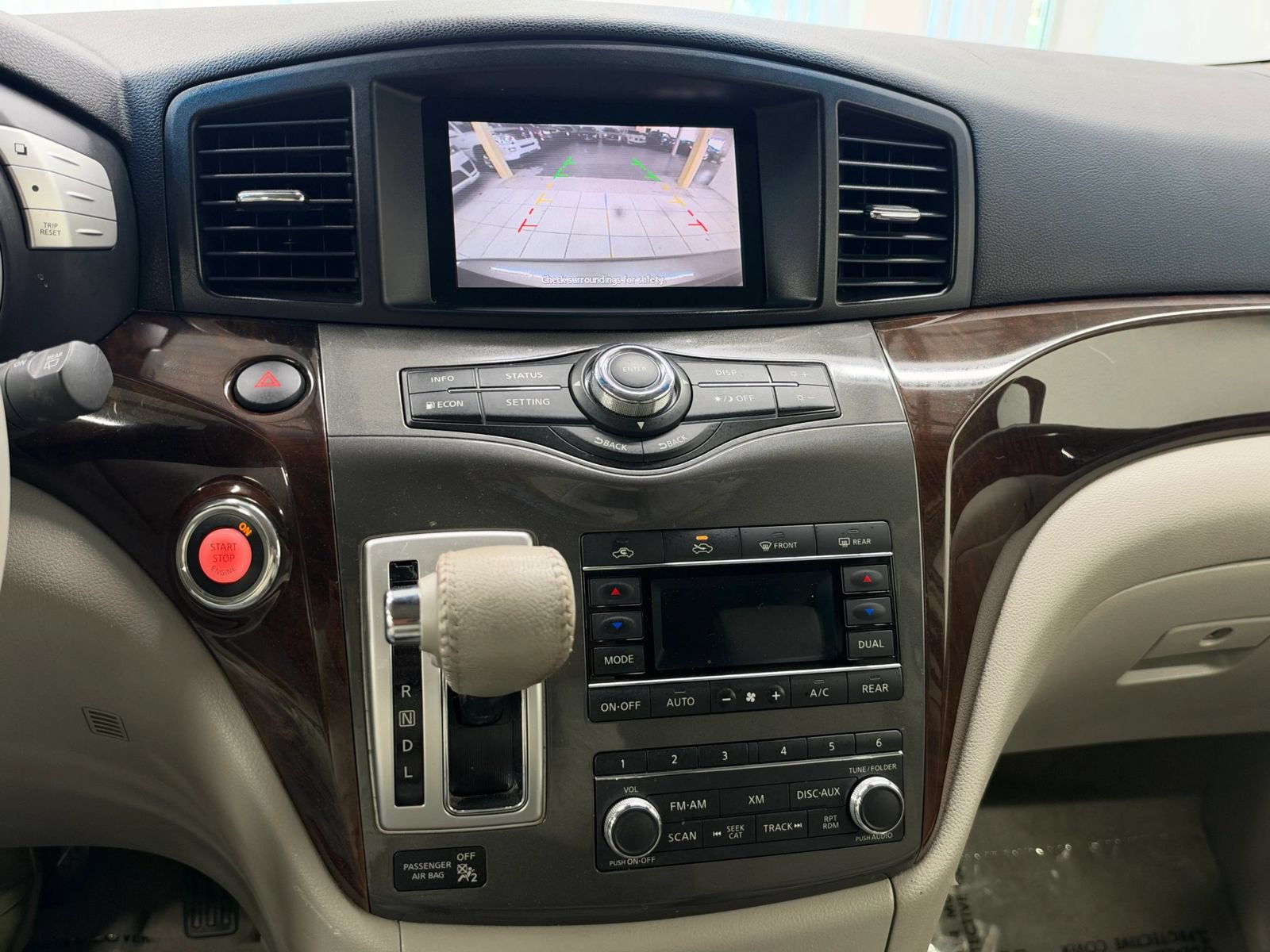 Used 2014 Nissan Quest SV w/ Leather Package FWD image 33