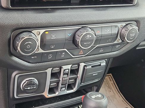 New 2026 Jeep Wrangler Unlimited Sport AWD/4WD image 11