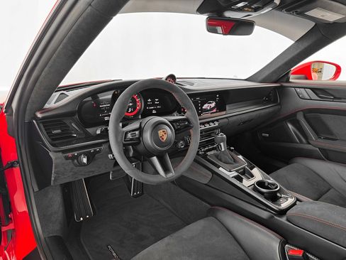 Used 2022 Porsche 911 GT3 image 17
