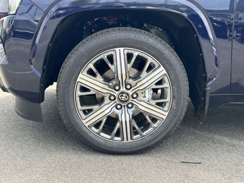 New 2026 Toyota Sequoia Capstone AWD/4WD image 5