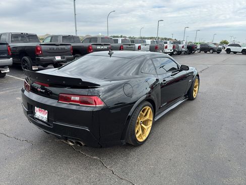 Used 2015 Chevrolet Camaro Z/28 RWD image 5