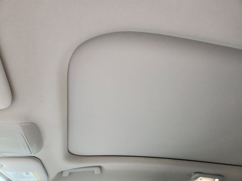 Used 2017 Lincoln MKX Reserve image 34