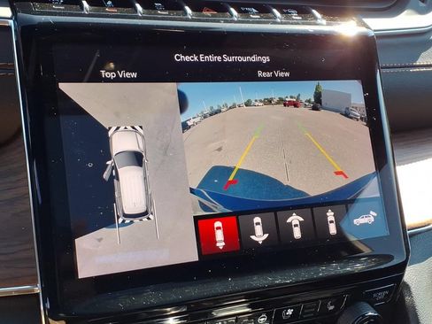 Used 2024 Jeep Grand Cherokee L Summit w/ Rear Seat Video Group I AWD/4WD image 3