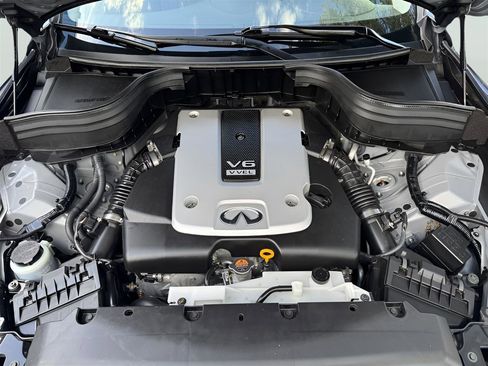 Used 2017 INFINITI QX50 AWD w/ Premium Plus Package image 28