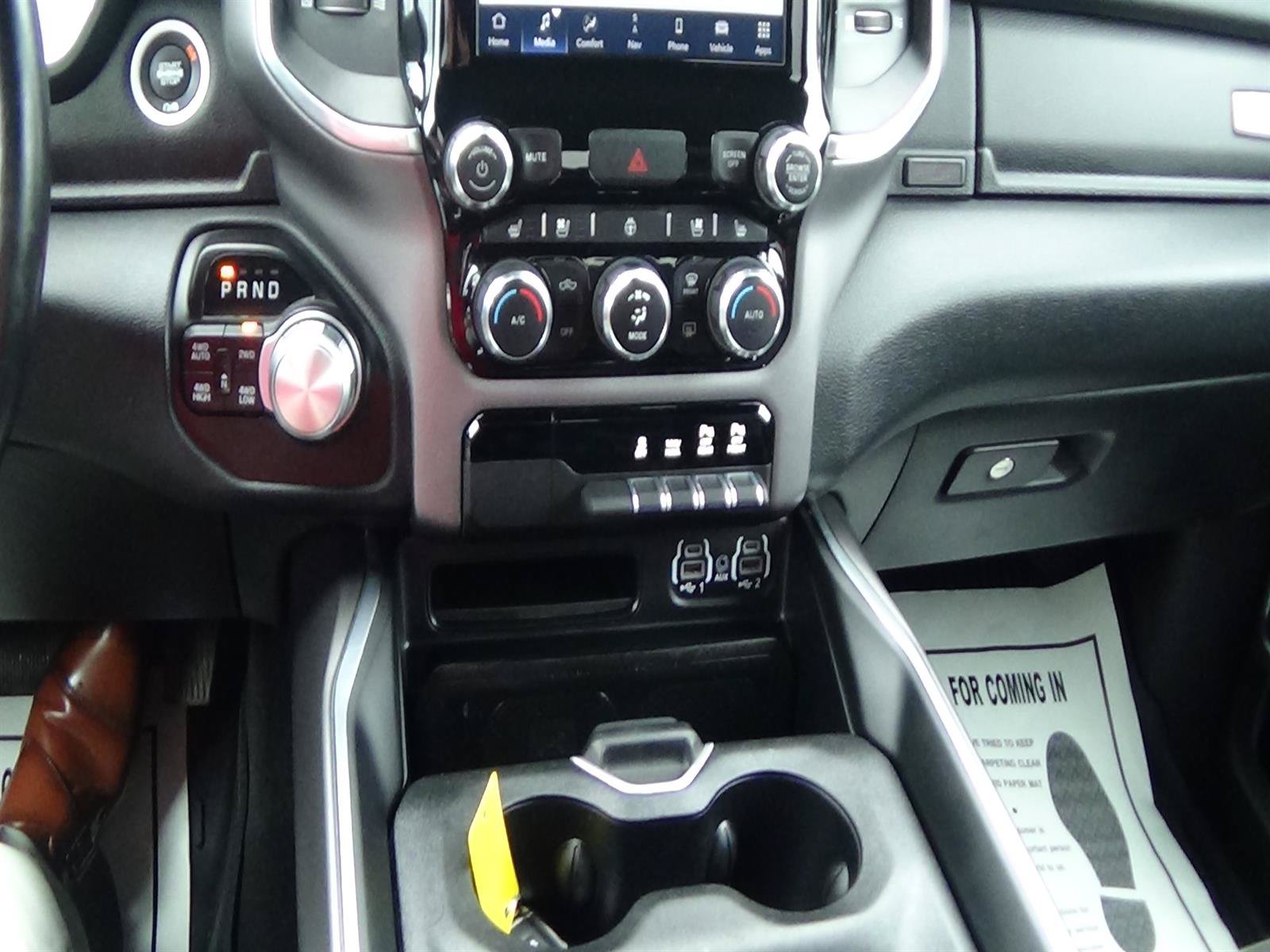 Used 2022 RAM 1500 Laramie AWD/4WD image 24