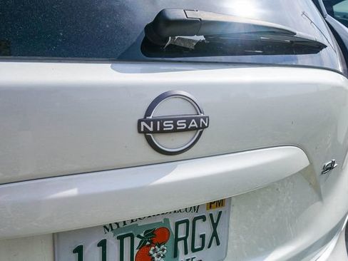 Used 2023 Nissan Murano SL w/ SL Moonroof Package image 14