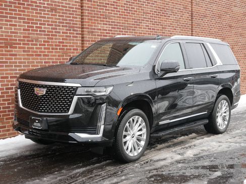 Certified 2023 Cadillac Escalade Premium Luxury image 1