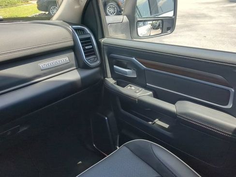 Used 2024 RAM 2500 Laramie w/ Safety Group AWD/4WD image 19