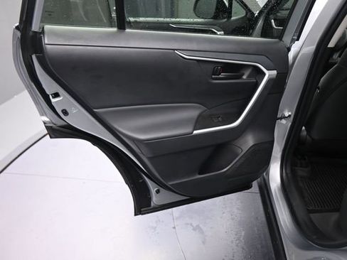 Used 2025 Toyota RAV4 LE AWD/4WD image 62