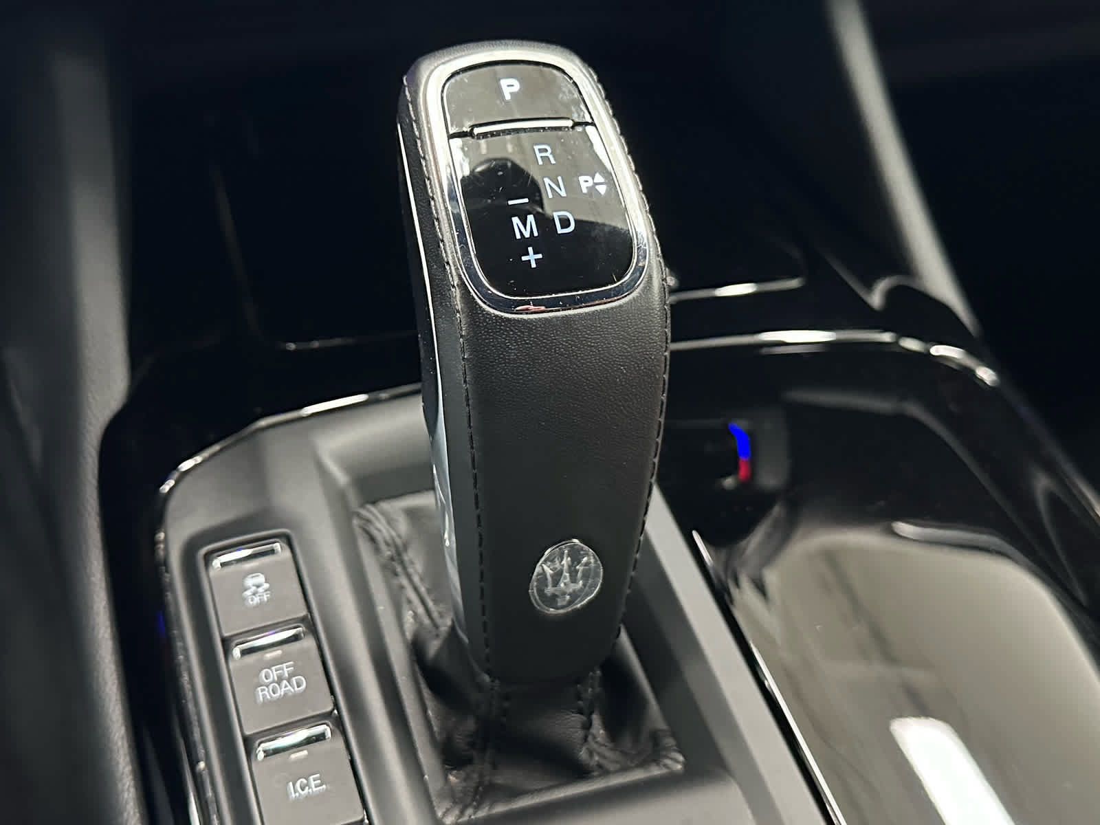 Used 2023 Maserati Levante GT AWD/4WD image 30