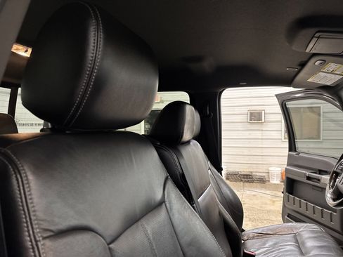 Used 2014 Ford F350 Lariat w/ Lariat Interior Package image 26