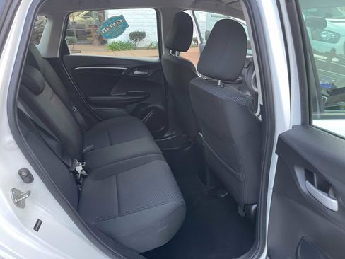 Used 2018 Honda Fit LX image 11