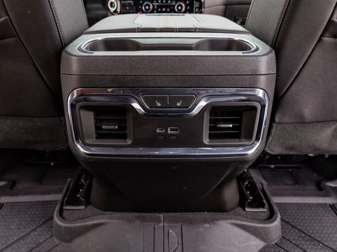 Used 2024 Chevrolet Silverado 3500 High Country w/ High Country Premium Package image 33