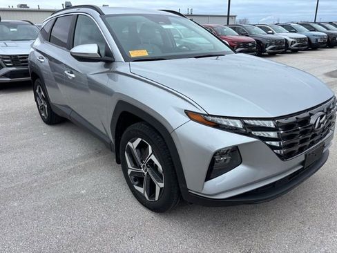 Used 2022 Hyundai Tucson SEL w/ Convenience + Premium Package image 2