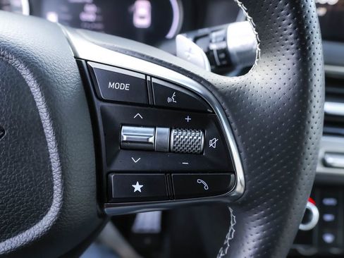 Used 2026 Genesis G70 3.3T Sport Prestige image 25