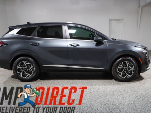 Used 2023 Kia Sportage LX FWD image 6