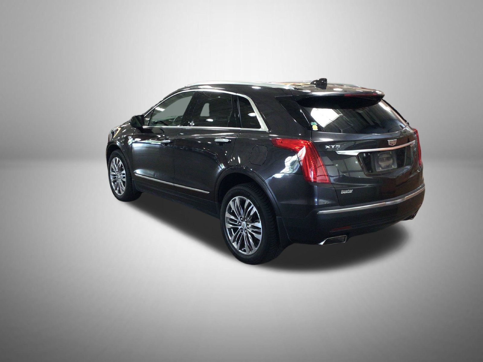 Certified 2017 Cadillac XT5 Premium Luxury FWD image 2