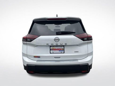 New 2026 Nissan Rogue SV AWD/4WD image 4
