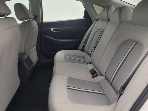 Used 2021 Hyundai Sonata SE FWD image 18