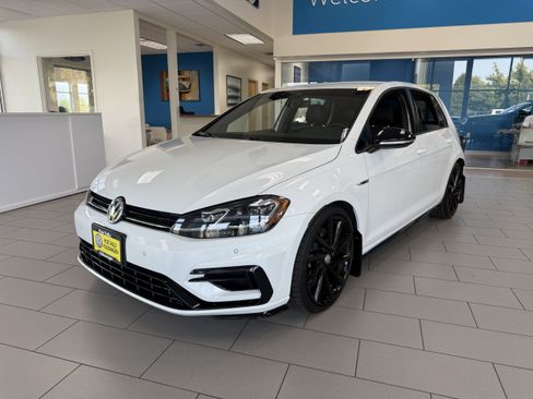 Used 2019 Volkswagen Golf R 4-Door AWD/4WD image 2