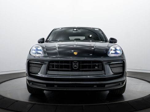 New 2026 Porsche Macan S image 10