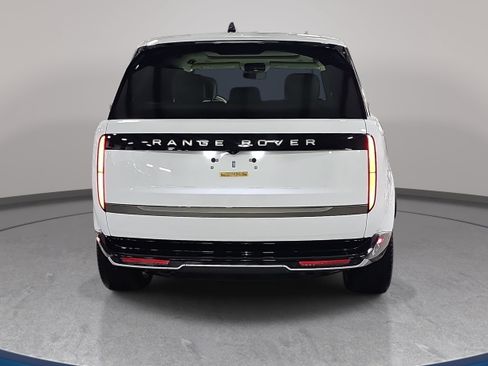 Certified 2025 Land Rover Range Rover SE AWD/4WD image 6