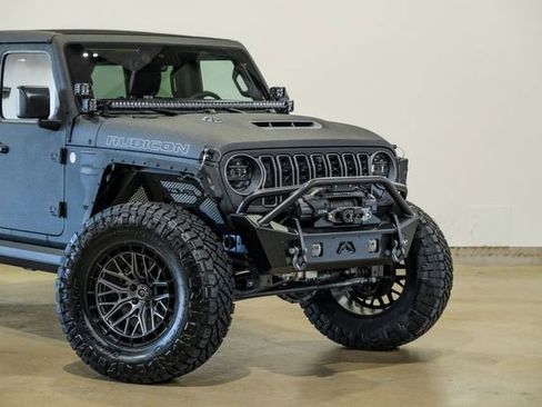 Used 2025 Jeep Wrangler Unlimited Rubicon 392 image 35
