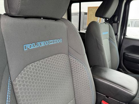 Used 2025 Jeep Wrangler Unlimited Rubicon 4xe w/ Convenience Group image 10