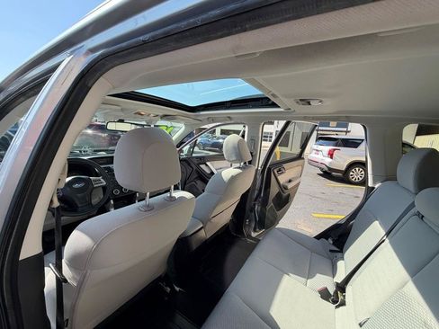 Used 2015 Subaru Forester 2.5i Premium AWD/4WD image 13