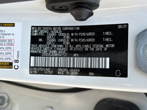 Used 2021 Toyota 4Runner Limited AWD/4WD image 37