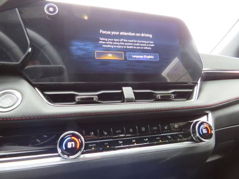 New 2026 Chevrolet Equinox RS w/ Convenience Package III image 25