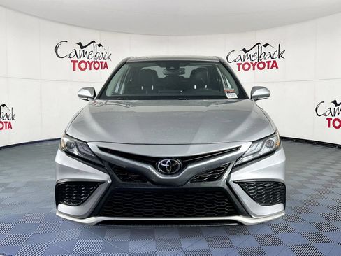 Used 2023 Toyota Camry XSE FWD image 3