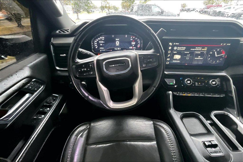 Used 2024 GMC Sierra 2500 Denali w/ Denali Reserve Package AWD/4WD image 5