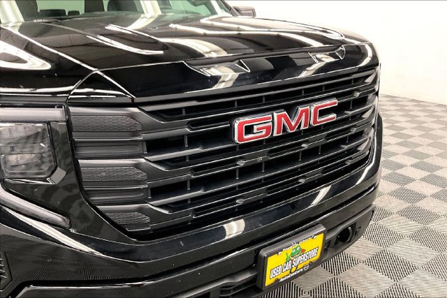 Used 2026 GMC Sierra 1500 Pro w/ Graphite Edition AWD/4WD image 30