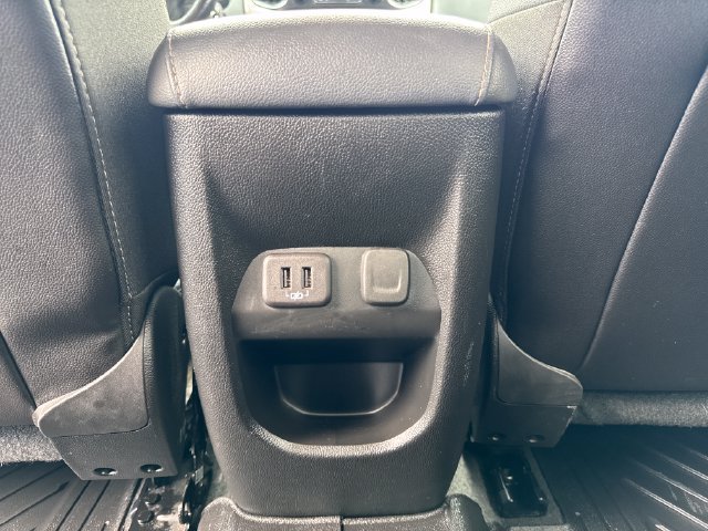 Used 2022 Chevrolet Colorado Z71 AWD/4WD image 30