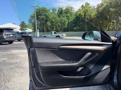 Used 2023 Tesla Model 3 Standard Range RWD image 34