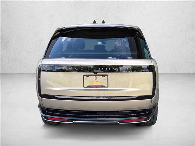 Used 2026 Land Rover Range Rover SE AWD/4WD image 6