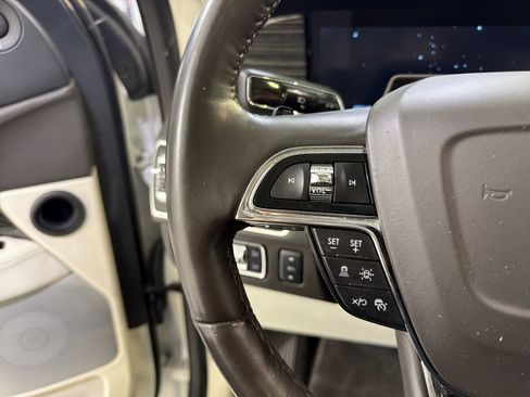 Used 2023 Lincoln Navigator Black Label AWD/4WD image 14