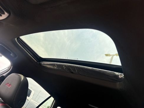 New 2026 Chevrolet Trax RS w/ Sunroof Package FWD image 15